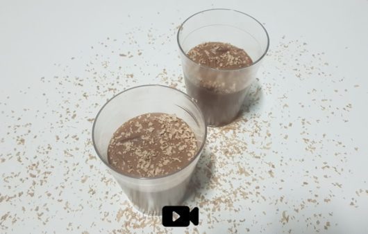 Συνταγή για μους σοκολάτας μπίτερ! Για τους λάτρεις της σοκολάτας μπίτερ και όχι μόνο.