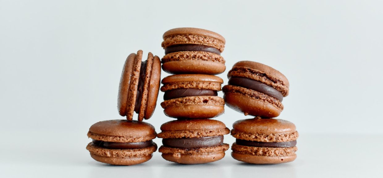 Συνταγή για μακαρόν nutella! Μοναδικά μακαρόν με φανταστική γέμιση γκανάς με nutella.