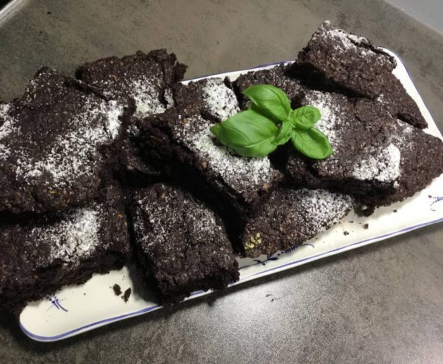 Συνταγή για νόστιμο vegan brownies με κολοκύθι! Σοκολατένιος πειρασμός και φυσικά vegan.