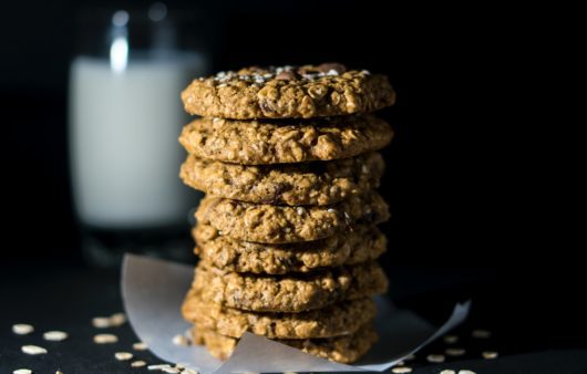 Συνταγή για κουλουράκια με ταχίνι! Μοναδικά θρεπτικά κουλουράκια με ταχίνι και σουσάμι. Ιδανικά για το πρωϊνό και τον καφέ σας.