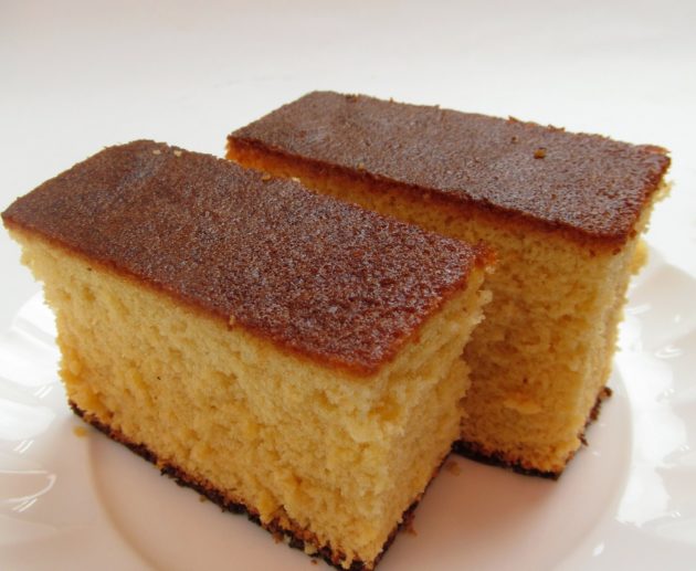 Συνταγή για castella (kasutera) - κέικ μελιού! Το πιο αφράτο κέικ και από τα πιο αγαπημένα γλυκά στην Ιαπωνία.
