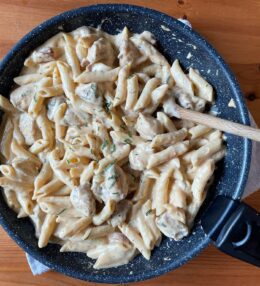 Πένες Με Κοτόπουλο Και Τυρί Κρέμα