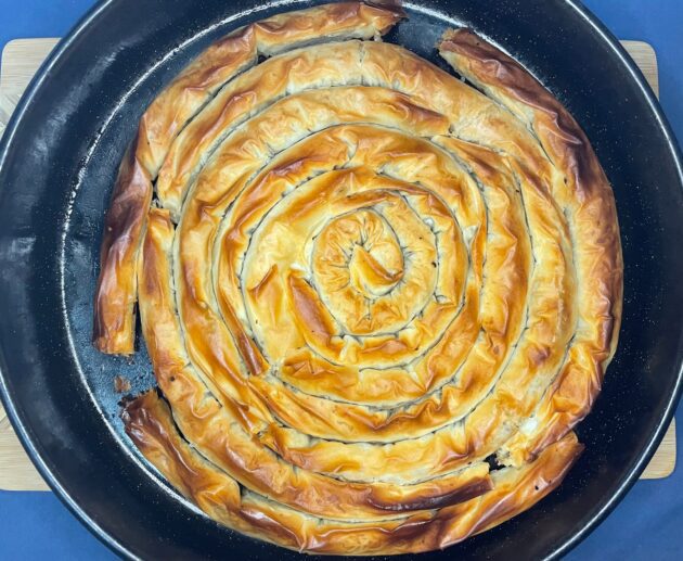 Συνταγή για την απόλυτη γλυκιά κολοκυθόπιτα και φυσικά νηστίσιμη για να την απολαμβάνετε οποιαδήποτε μέρα.