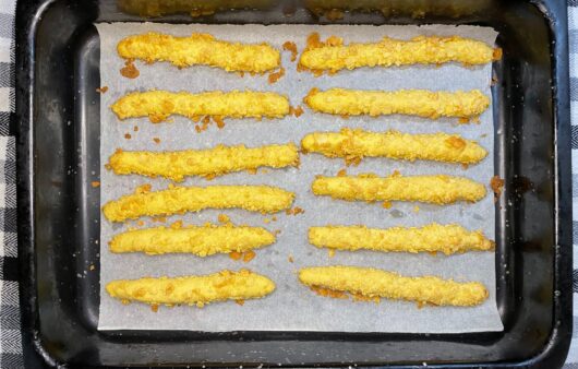 Αυτά τα κριτσίνια καλαμποκιού φτιάχνονται στο λεπτό και θα εντυπωσιαστείτε με την υφή και τη γεύση τους.