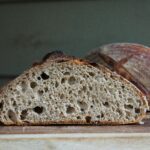 Σύντομη, επαγγελματική ανάλυση της γλουτένης – της πρωτεΐνης που χαρίζει δομή και ελαστικότητα σε ψωμί, ζύμες και ζυμαρικά.