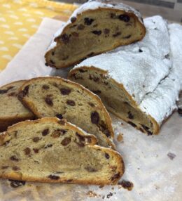 Stollen Χριστουγεννιάτικο Ψωμί (Στόλεν)