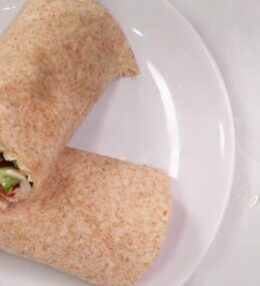 Τορτίγια Με Κοτόπουλο Και Χούμους